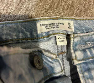 Abercrombie Jeans Curve Love thumbnail 2