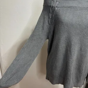 NY & Co Soho Jeans Sweater Gray Off Shoulder Cable Knit Boho Minimalist Casual M thumbnail 5