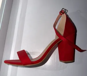 Red Heels Size 9 thumbnail 1