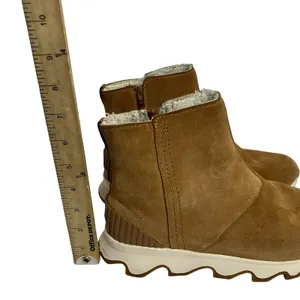 Sorel Women's Kinetic Short Ankle Boot Size 8 thumbnail 10