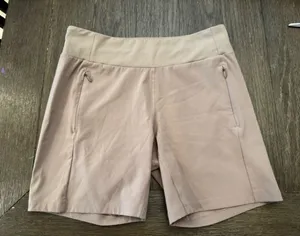 Columbia Women's Light Taupe Pull-On Active Shorts thumbnail 1