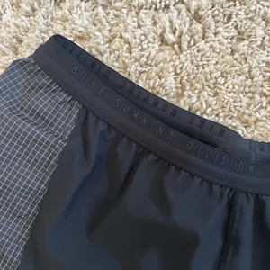 Nike New Dri FIT Run Division Tempo Luxe Shorts thumbnail 6