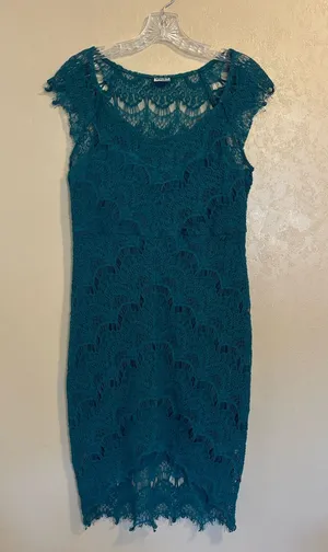 Free People Intimately Peekaboo Scalloped Crochet Lace Dress sz L thumbnail 1