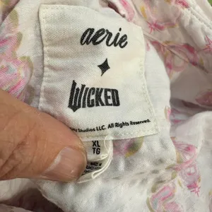 Aerie Wicked Shirt XL Pink White Button Up Seersucker Romantic Floral Indie New thumbnail 6