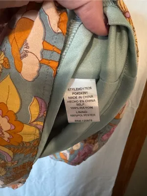 Entro Floral Boho Drawstring Waist Dress – Size M V‑Neck Long Sleeve thumbnail 4