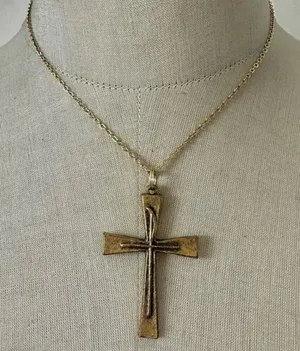 Vintage Gold-Tone Textured Cross Pendant Necklace thumbnail 1