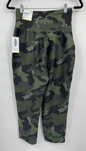 Old Navy Active Green Camo Joggers Pants Crop High Rise Womens Medium NEW thumbnail 1