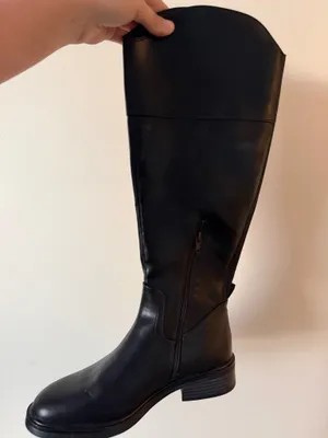Black vintage boots Size 7.5 thumbnail 2