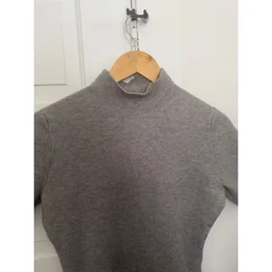 Zara Knit Womens Grey Mock Neck Short Sleeve Sweater Contrast Trim Large thumbnail 5
