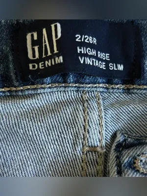GAP Women’s Skinny Jeans in Medium Blue Wash Vintage Slim Sz 26R high rise thumbnail 3