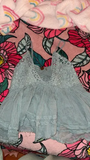 Free People Top thumbnail 2
