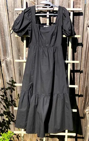 the Label Poplin Puff Sleeve Tiered Midi Dress Black - Size Small thumbnail 4