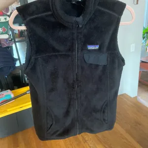 Patagonia medium woman‎ best black thumbnail 1