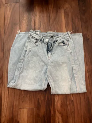 American Eagle Super High-Rise Wide-Leg Baggy Jeans Size 4 Short thumbnail 2