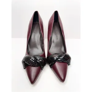 Gabrielle Union Pumps‎ Size 7.5 Pointed Toe Burgundy Twist Detail Slip On Shoes thumbnail 3