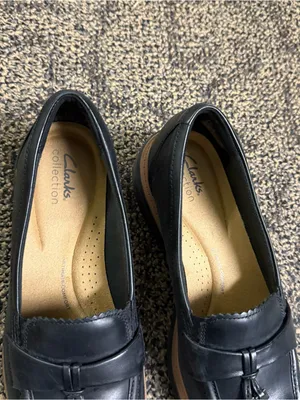 Clark’s Collection Westlynn Bella Black Leather Chunky Lug Loafers thumbnail 2