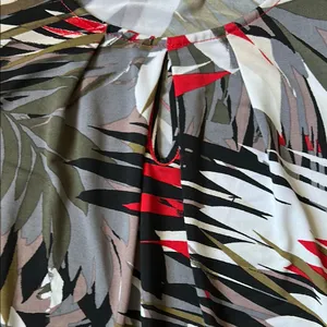 Jones Studio Graphic Black and White Blouse thumbnail 3
