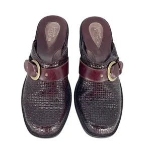 Clarks Artisan Collection Burgundy Leather Woven Clogs Buckle Mules Size 8M‎ thumbnail 5