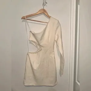 Revolve ASTR The Label Lavinia Dress in Off White Sz S‎ thumbnail 6