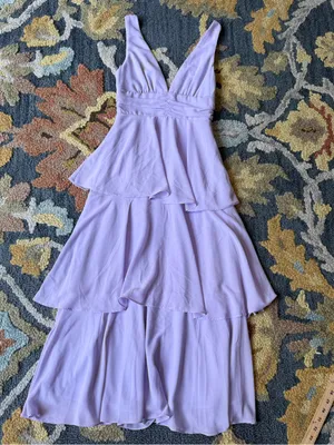 Lulus Celebration Time Lavender Tiered V-Neck Midi Dress Size XS Wedding Guest thumbnail 2