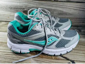 Saucony Marauder 3 women's size 9.5 Gray and green . thumbnail 2