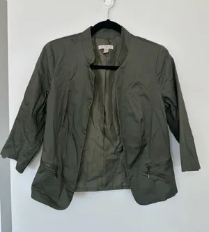 Roz & Ali Open Front Zip Pocket Blazer Size S Olive Green thumbnail 1