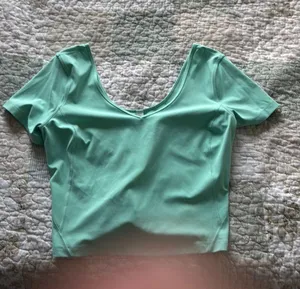 never worn lululemon align shirt thumbnail 3