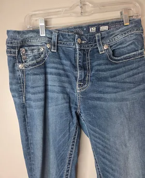 BKE Denim Harper Women’s 31R Medium Wash Premium Bootcut Jeans thumbnail 1