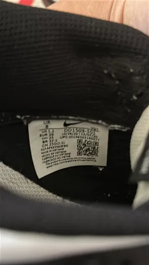 Nike Panda Dunk Low thumbnail 5