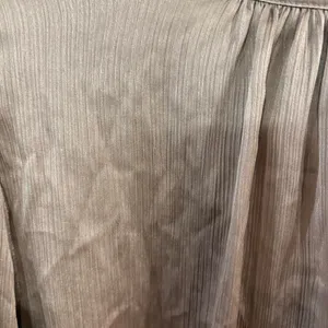 Banana republic gold satin blouse thumbnail 7
