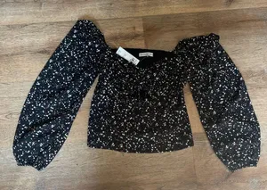 Abercrombie & fitch off the shoulder top thumbnail 2
