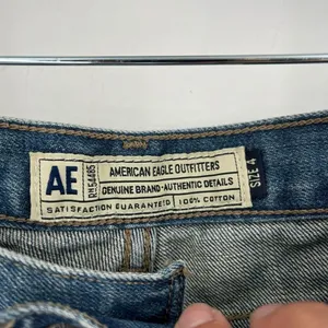 Vintage Y2K American Eagle Outfitters Women's Bootcut Jeans Blue Denim‎ Size 4 thumbnail 5