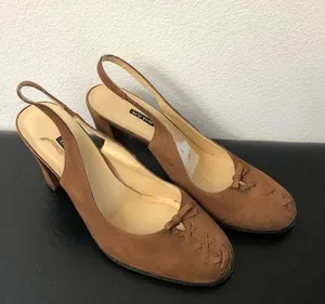 Women’s brown shoes size 8,5 thumbnail 1