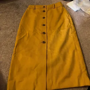 Wilfred yellow mustard pencil skirt 2‎ thumbnail 8
