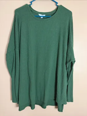 Women's Ribbed Long-Sleeve Crewneck Top - Green thumbnail 1