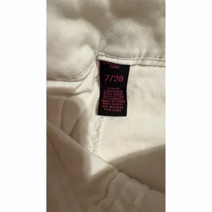Celebrity Pink Womens White Button Front Denim Mini Skirt‎ Size 7/28 CJS0124028 thumbnail 8