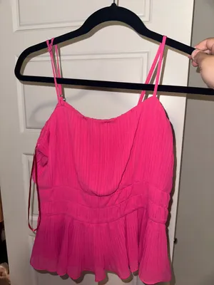 Pants Store Top thumbnail 1