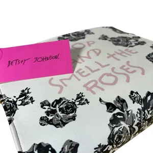 Betsey Johnson Cosmetic floral Bag Wristlet "stop and smell the roses" NWT‎ thumbnail 2