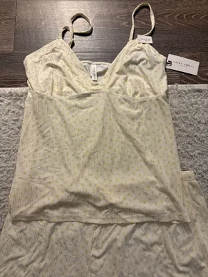NWT Laura Ashley Ditsy Floral Pajama Set Cami & Shorts Butter Yellow. Size Large thumbnail 2