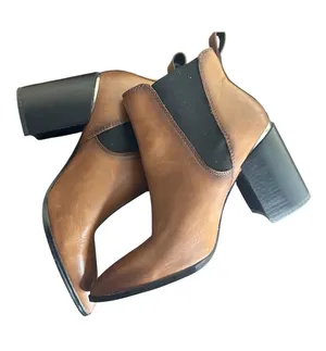 Steve Madden “Knoxi” Cognac Brown Leather Block Heel Chelsea Booties thumbnail 1