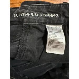 American Eagle Super Hi-Rise Jegging Black Ripped Distressed Skinny Jeans Size 4 thumbnail 12