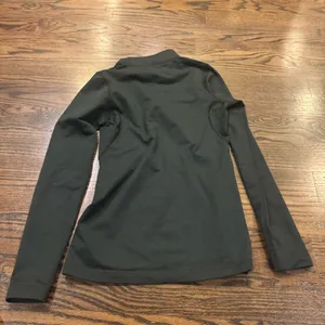 Nike Fit Dry Women's Black Quarter-Zip Sweatshirt thumbnail 3