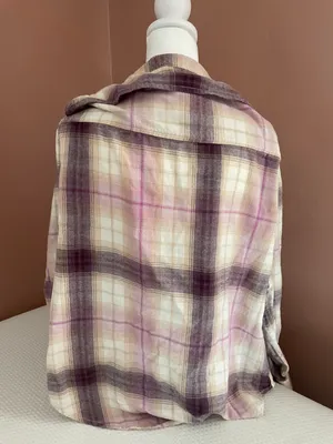 Universal Threads Flannel Size Medium thumbnail 3