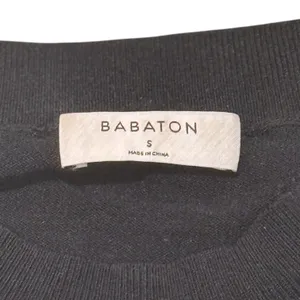 Aritzia Babaton Lexicon Pullover Sweater Long Puff‎ Sleeve Black Size Small thumbnail 2