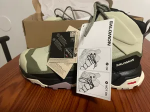 Salomon Women’s Hiking Boots thumbnail 2
