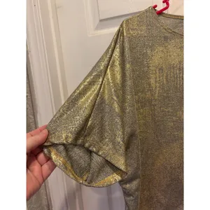 Caution to the Wind Womens Gold Metallic Foil Dolman Sleeve Boxy Crop Top Small‎ thumbnail 2