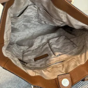 MICHAEL KORS Large Saffiano Leather Tote JET SET Tall TRAVEL ACORN BROWn thumbnail 10