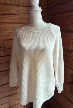 J.crew relaxed merino wool blend crewneck cable cream sweater size small thumbnail 1