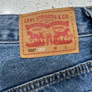 Levis Size 27 501 150 Pieced Shorts Original High Rise Denim Distressed Blue thumbnail 6