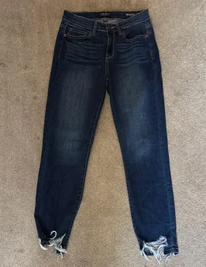 Judy Blue Dark Wash Raw Hem Relaxed Fit Jeans Size 3/26 thumbnail 2